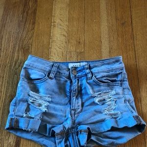 PacSun light wash denim distressed shorts